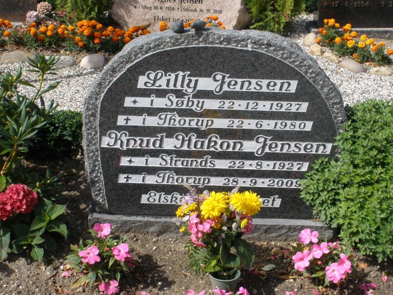 Lilly Jensen             .JPG